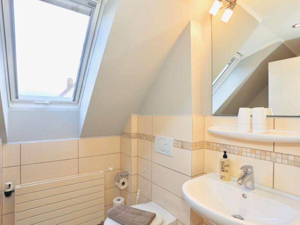 Strandhuus Modern Retreat ユイスト エクステリア 写真