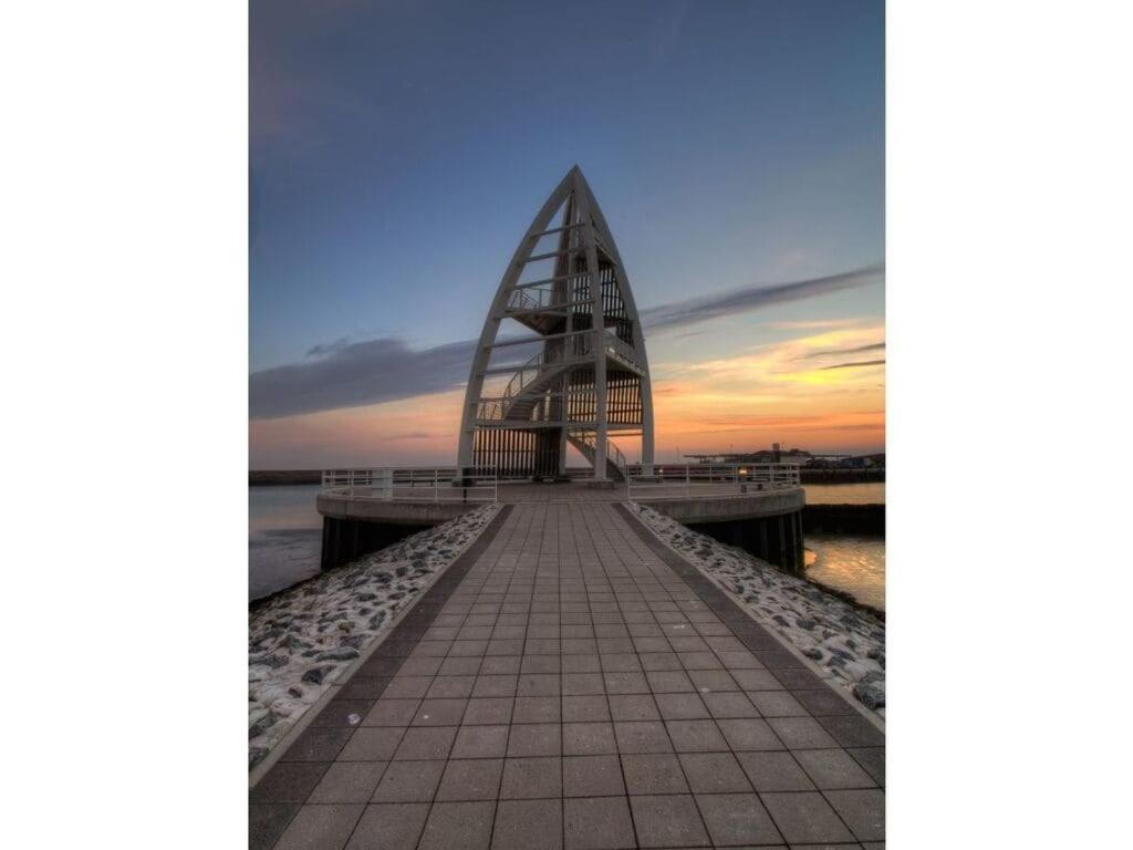 Strandhuus Modern Retreat ユイスト エクステリア 写真